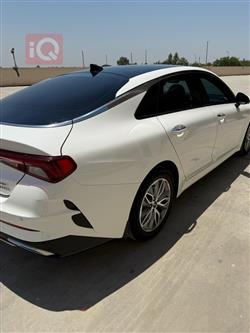 كيا K5